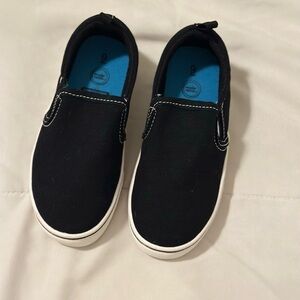 Wonder Nation Black Slip-On Sneakers
